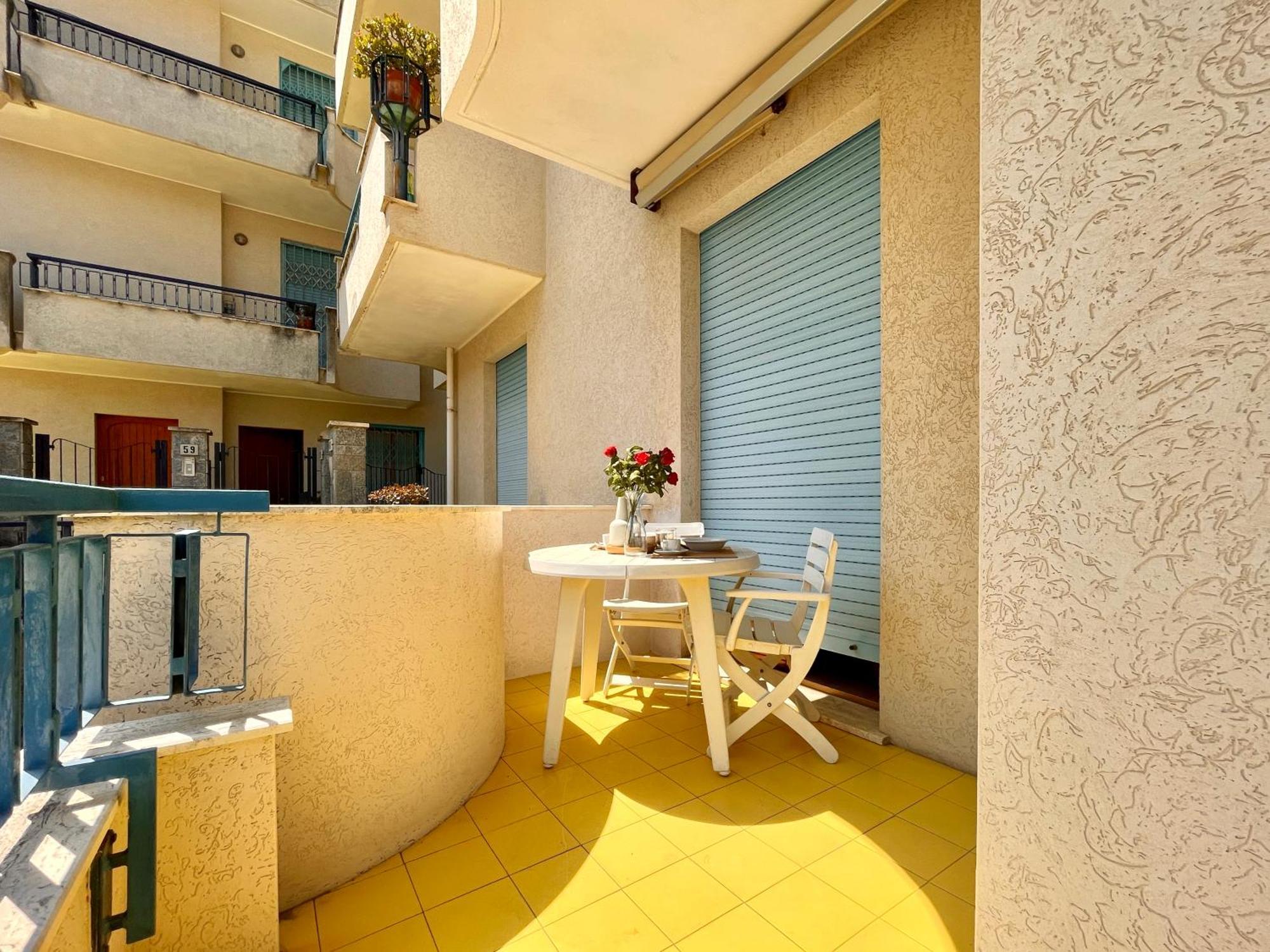 2 Locali A 600 Mt Dal Mare - Free Parking Apartment Ceriale Bagian luar foto