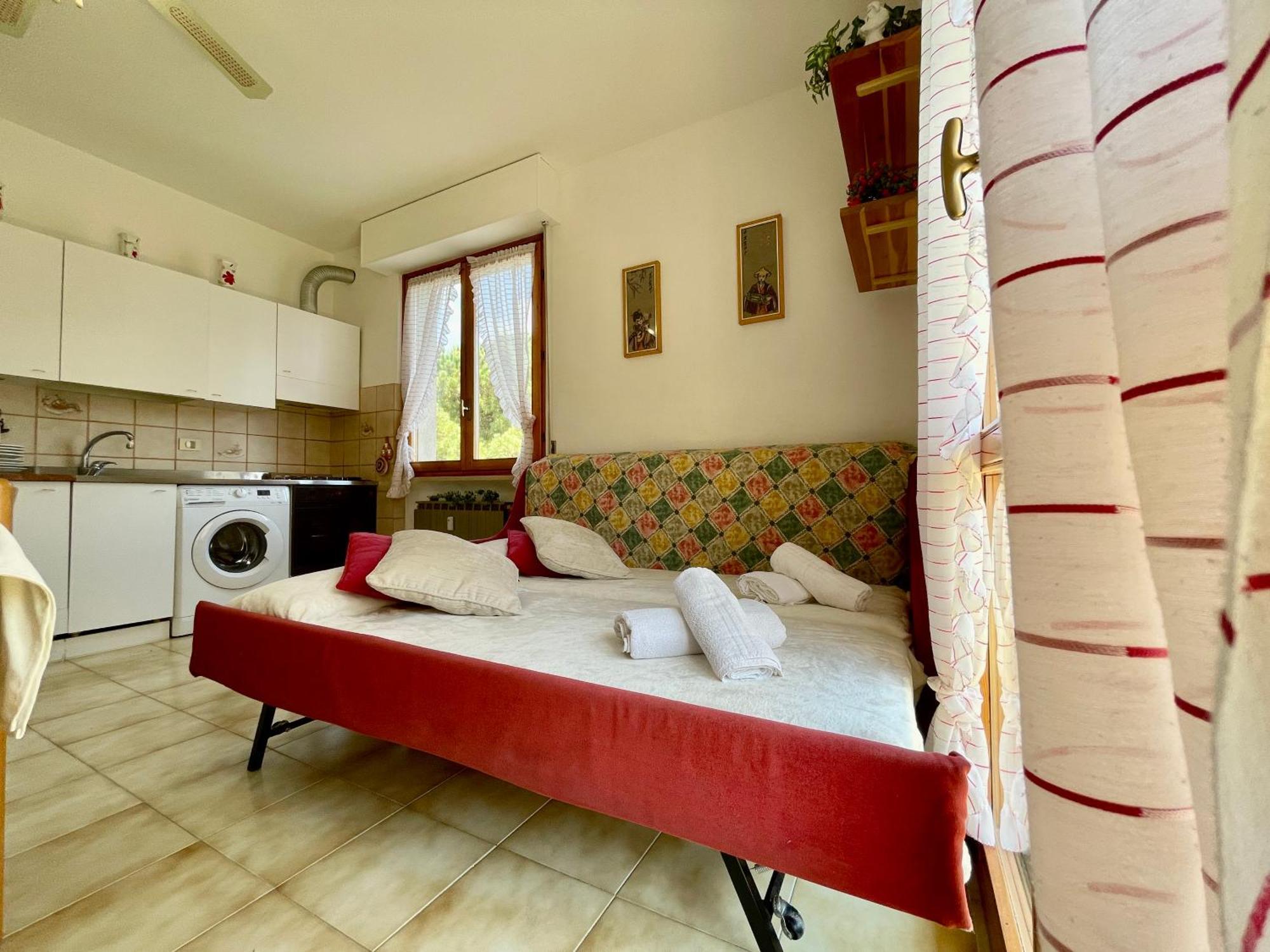 2 Locali A 600 Mt Dal Mare - Free Parking Apartment Ceriale Bagian luar foto