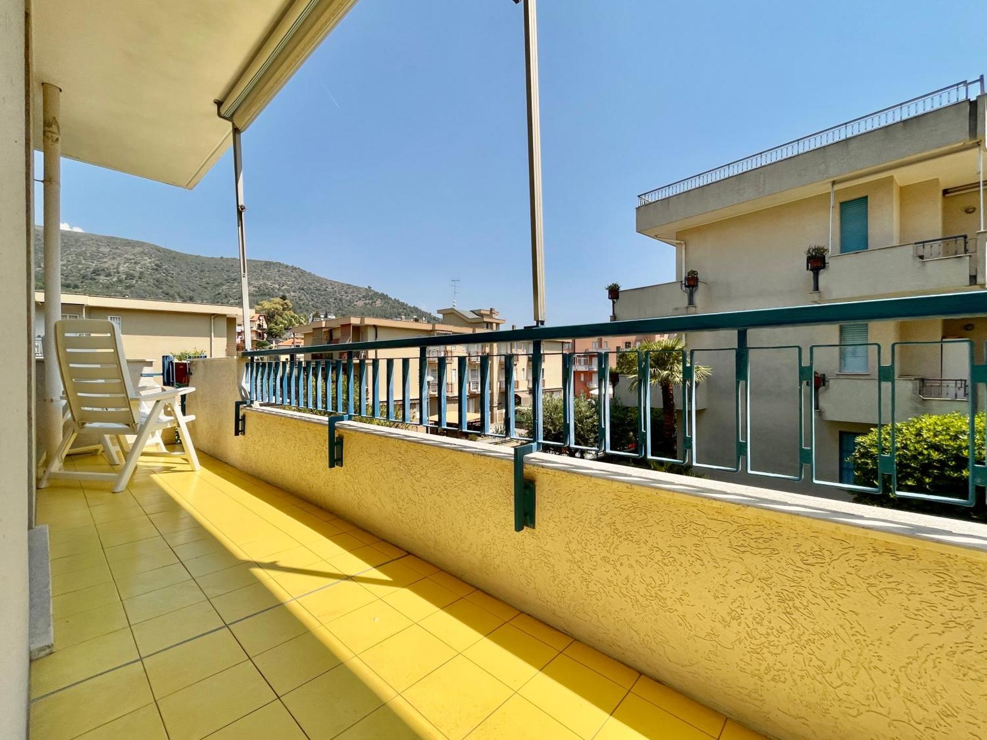 2 Locali A 600 Mt Dal Mare - Free Parking Apartment Ceriale Bagian luar foto