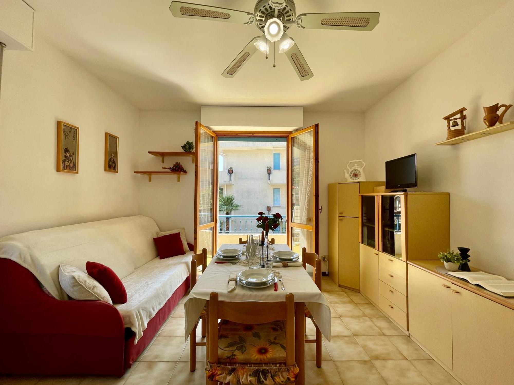 2 Locali A 600 Mt Dal Mare - Free Parking Apartment Ceriale Bagian luar foto